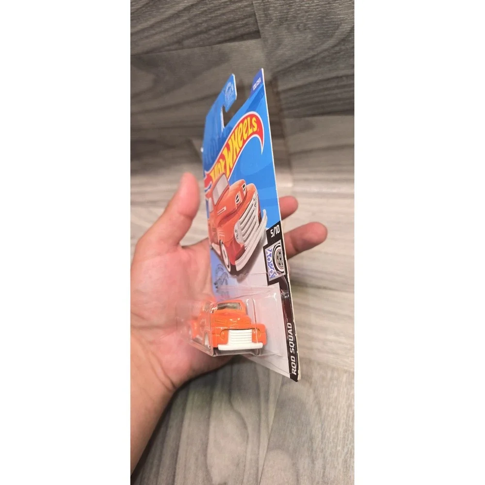 Hot Wheels '49 Ford F1-HW Rod Squad